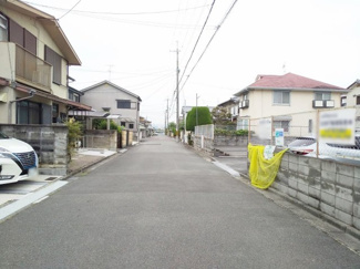 【前面道路含む現地写真】
