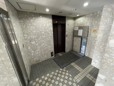 【エントランス】 | グランドメゾン千駄木