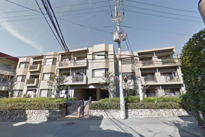 【外観】 | フォルム豊中本町 | 【現地写真】
鉄筋コンクリート造、全16戸の中古マンションです♪