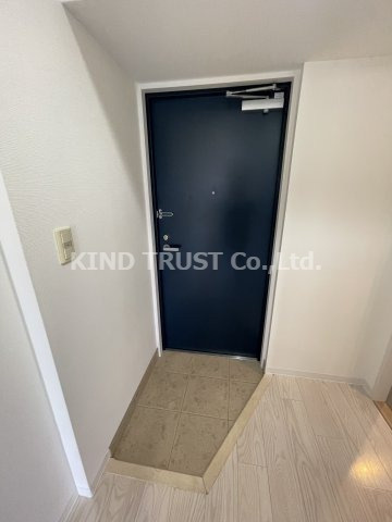 クリスタルブライト天満橋リバーサイドの玄関