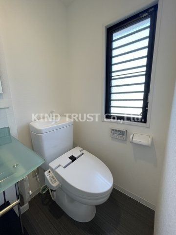 クリスタルブライト天満橋リバーサイドのトイレ