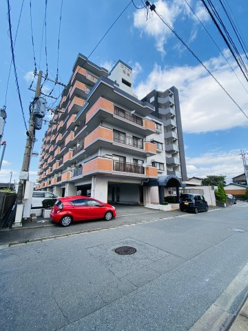 ロフティ箱崎201の外観