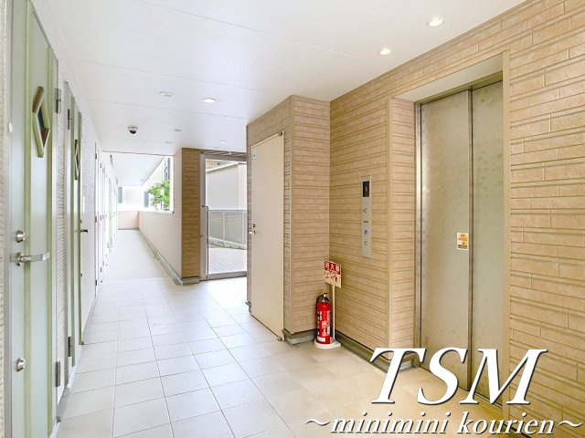 Ｍａｎｓｉｏｎ　Ｇｒａｃｅのエントランス