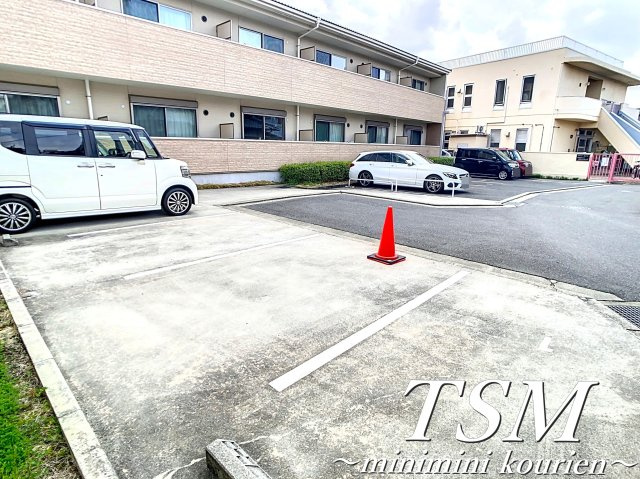 Ｍａｎｓｉｏｎ　Ｇｒａｃｅの駐車場