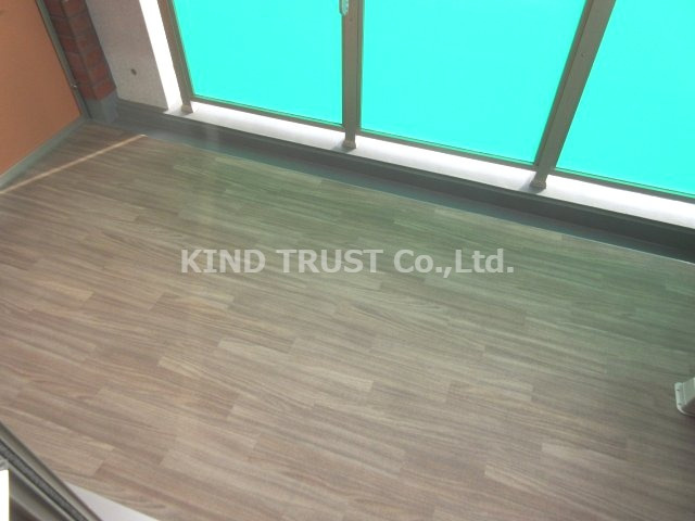 ジュームナンモリの洋室|広々とした洋室です