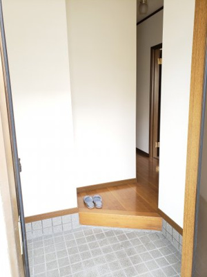 【玄関】 | 鳥取市雲山借家