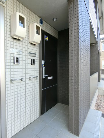 アイリスYの玄関