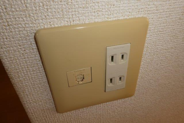 ニューウィンズAの設備|電話モジュラー