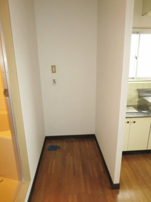 【設備】 | 宮田ビル | 洗濯機置場