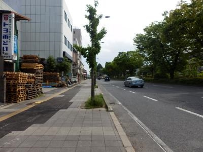 Le.佐女牛井（ルサメガイ）の周辺|前面道路