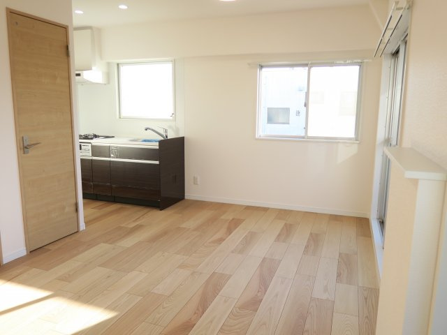 シャイレンドラパレスの居間・リビング