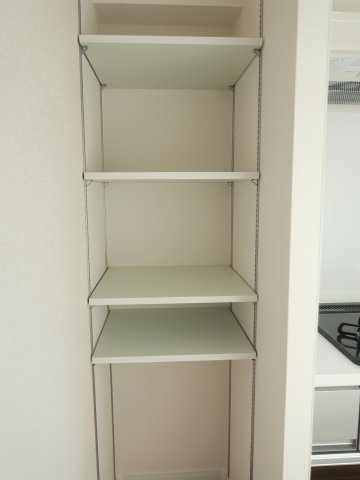 シャイレンドラパレスの収納