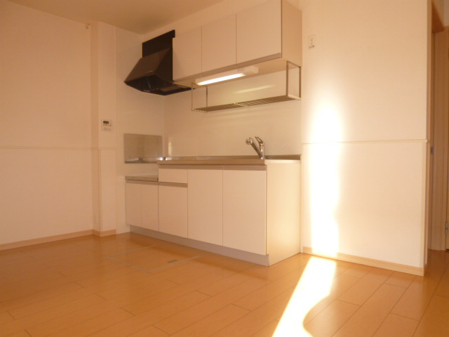 レトワールＢのキッチン|ダイニング