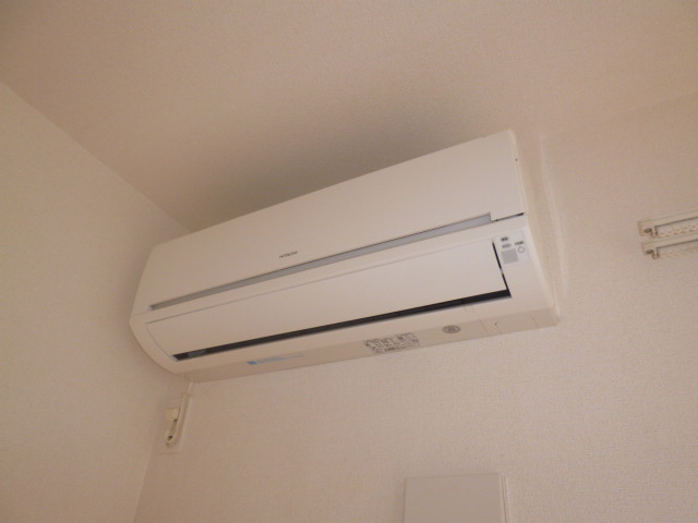 レトワールＢの設備|エアコン