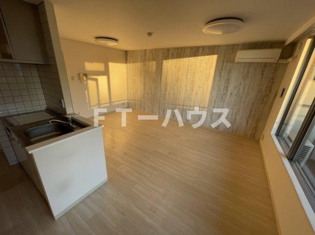 船橋市前原西４丁目の賃貸マンションの居間・リビング