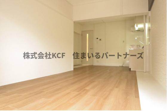 セキレイマンション久留米の居間・リビング|こちらの居間で趣味の時間をお楽しみください