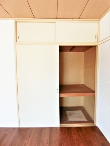 サニーハイム小高の収納