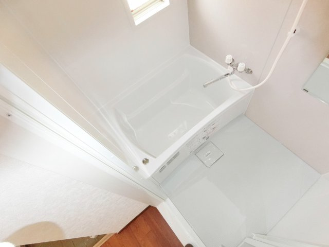 サニーハイム小高の浴室