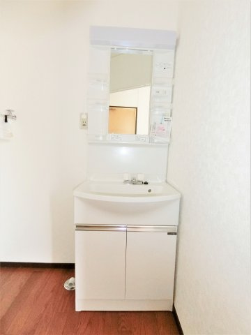 サニーハイム小高の洗面所