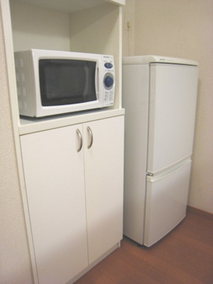 【設備】 | リヴェールⅠ | 電子レンジ・冷蔵庫もついてお引越し楽ですよ！