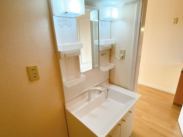 ハイミエールの独立洗面台