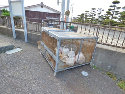 【その他共用部分】 | グリーンパークトキワ　B | 敷地内にゴミ置き場があります