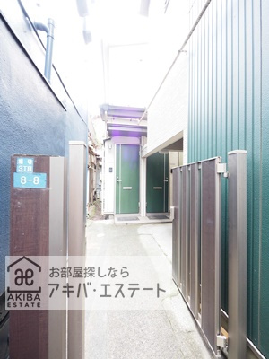 【エントランス】 | ソレーユ　