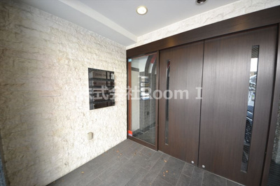 【エントランス】 | ZERO ONE谷町 | エントランスです