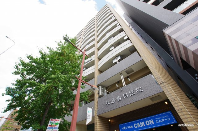 URBAN FLATS江坂　仲介手数料無料の外観