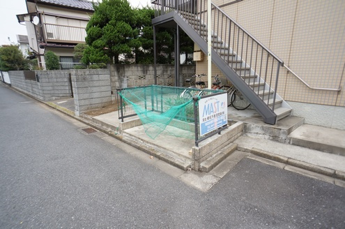 クレストＫのその他共用部分|共用部にはゴミ置き場あり♪