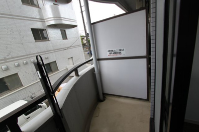 【バルコニー】 | パークハイツ二軒茶屋 | 室内写真は参考です