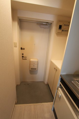 【玄関】 | パークハイツ二軒茶屋 | 室内写真は参考です