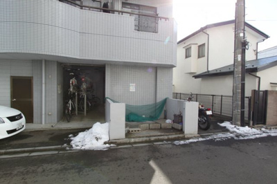 【その他共用部分】 | パークハイツ二軒茶屋 | 敷地内ゴミ集積所