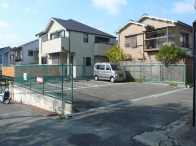 【外観】 | 緑ヶ丘ガレージ