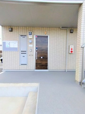 【エントランス】 | D-room西小二里Ⅱ