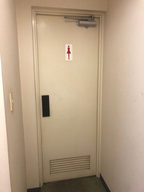 四谷マンションのトイレ