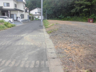 【前面道路含む現地写真】 | 大館市川口字深沢岱・売地　分割可　★商談中★