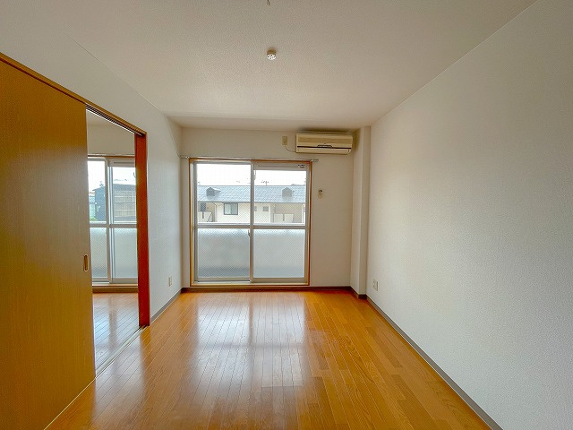 フィットハイムの洋室|明るい洋室です