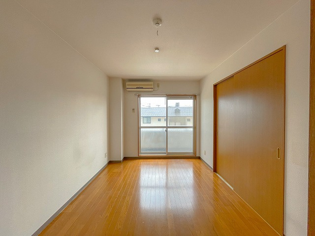 フィットハイムの居間・リビング|ゆったり過ごせるリビングです