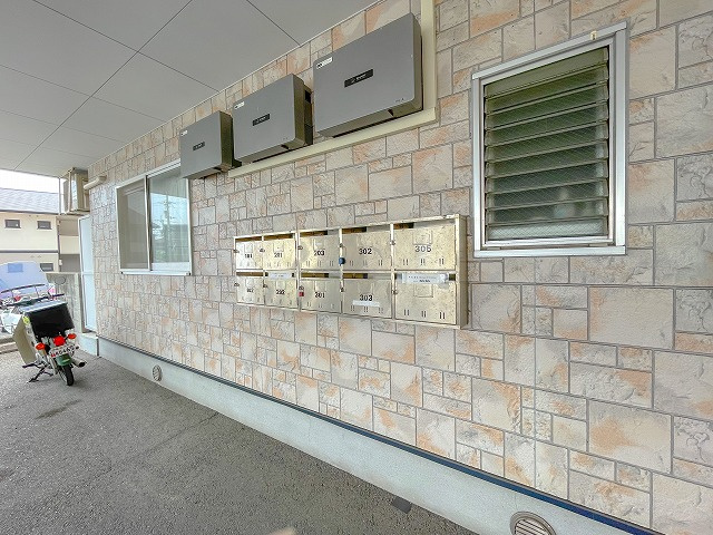 フィットハイムのエントランス|ゆとりのあるエントランスです