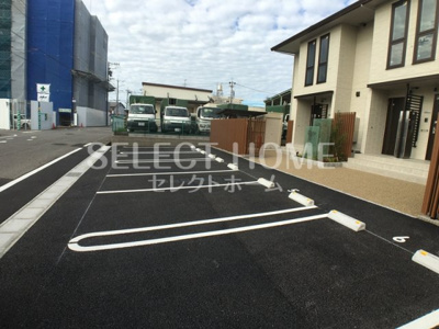 【駐車場】 | チェルシー | 車をお持ちの方に嬉しい駐車場付きの物件です
