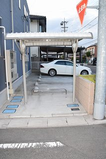 東海市富木島町伏見３丁目のアパートの設備