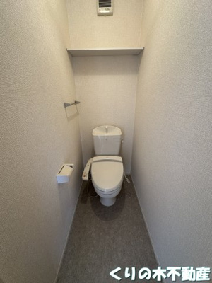 【トイレ】 | トワ・ヴェール　B棟 | ゆったりとした空間のトイレです
