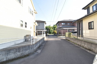 【前面道路含む現地写真】 | 霧島市隼人町小田