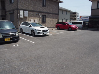 【駐車場】