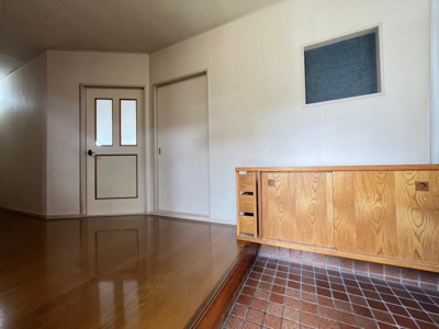 【玄関】 | すずかけ台中野貸家 | 退去前のため現況を優先します