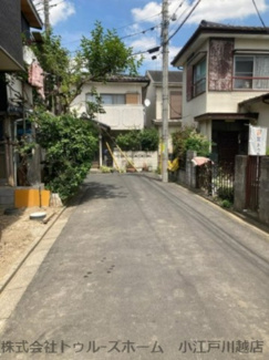 【前面道路含む現地写真】
