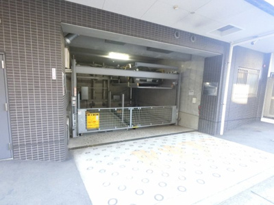 【駐車場】 | センチュリー横濱鶴見 | 敷地内駐車場です。