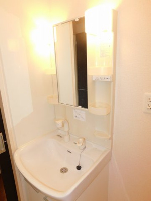 【洗面所】 | Ｔｅｔｒｅ Ｒｏｕｇｅ | ※同建物同型別のお部屋