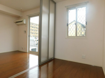 【居間・リビング】 | Ｔｅｔｒｅ Ｒｏｕｇｅ | ※同建物同型別のお部屋